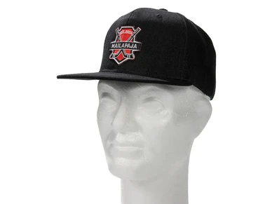 mailapaja lippalakki musta logolla 6 image